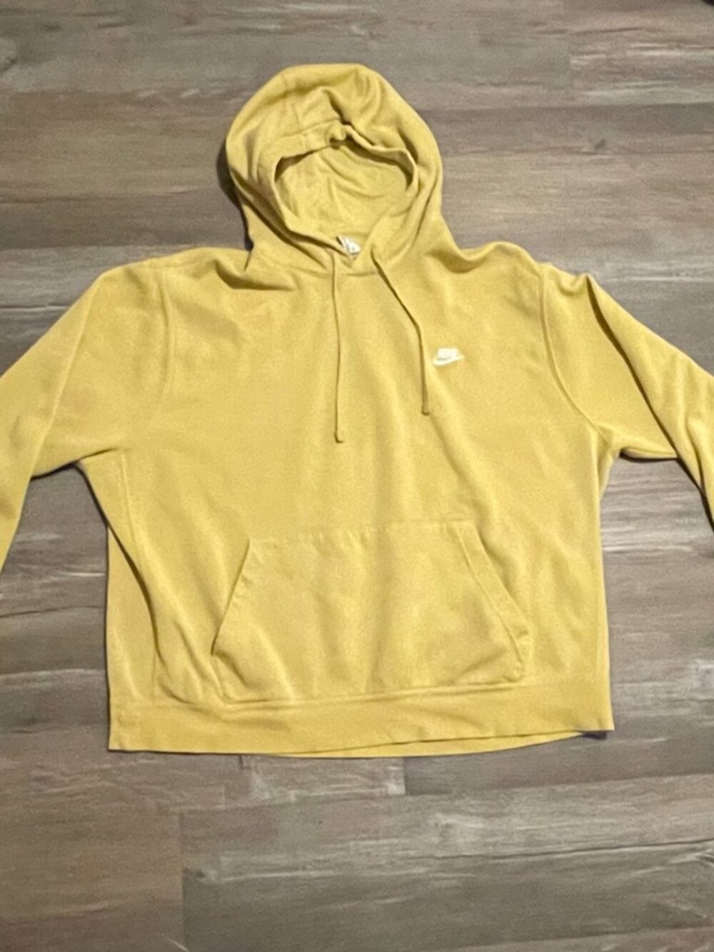 Nike Sportswear Club Fleece Mens Yellow Pullover Hoodie Size XXL Yellow Hoodie